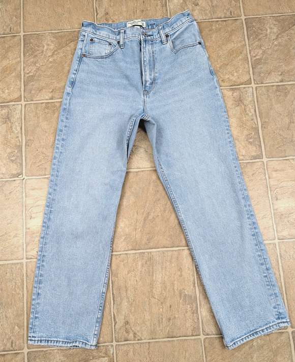 Abercrombie & Fitch Denim - Abercrombie sz 28/6 The Ankle Straight Ultra High Rise Jeans distressed 3532